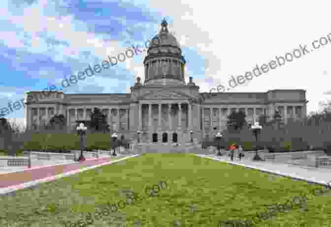 Kentucky State Capitol With Its Towering Dome And Intricate Carvings A Walking Tour Of Frankfort Kentucky (Look Up America Series)